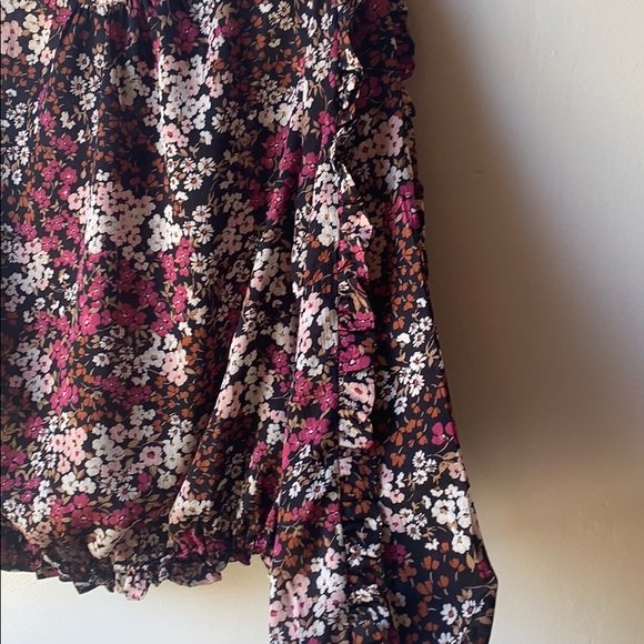 Ann Taylor blouse - Picture 3 of 7